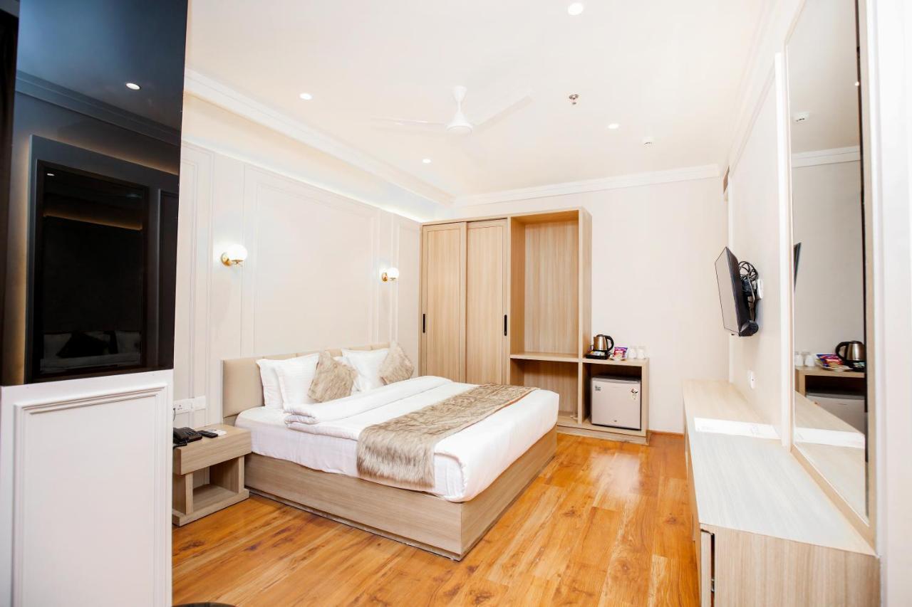 Hotel Euphoria Green Амритсар Экстерьер фото