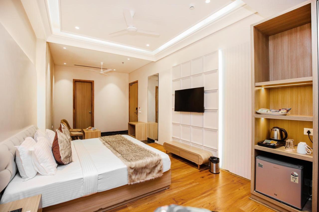 Hotel Euphoria Green Амритсар Экстерьер фото