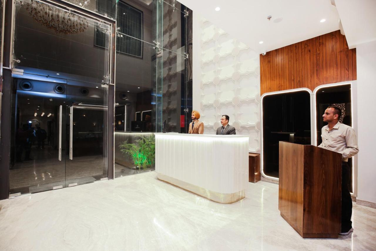 Hotel Euphoria Green Амритсар Экстерьер фото